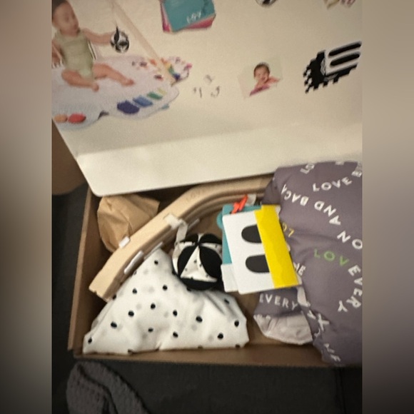 Play Gym - Engaging Multi-Color Learning Toy - Picture 4 of 7